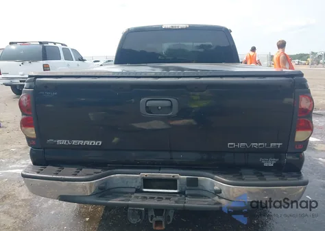 2003 Chevrolet Silverado 1500 Ls from USA, damaged, VIN 2GCEC19T831409162